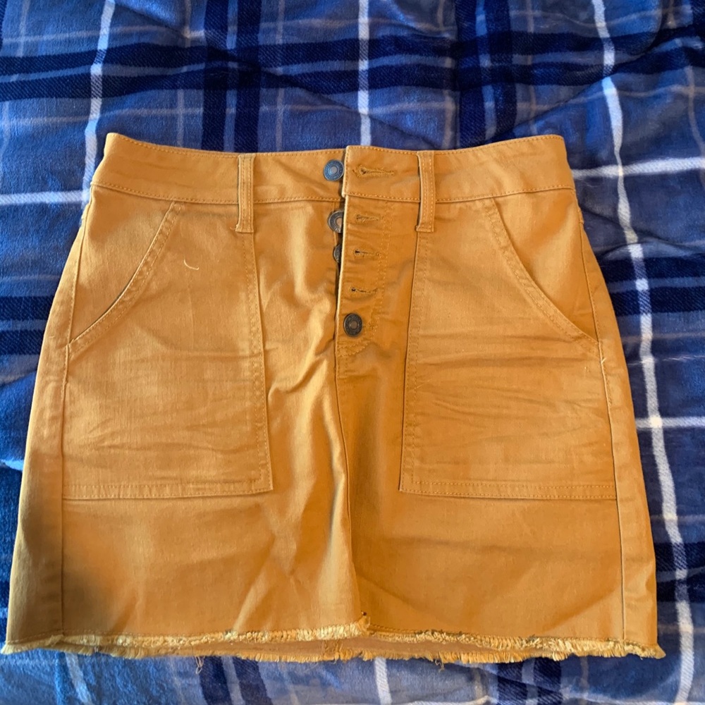 tillys skirt
